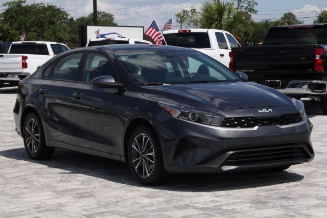 image vehicle 2023 KIA FORTE
