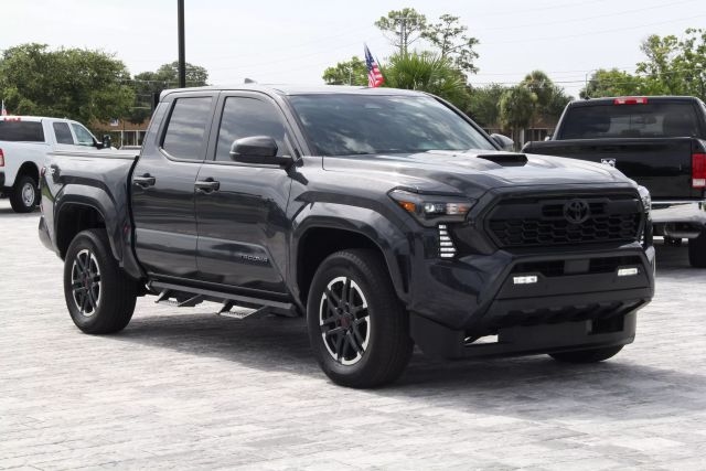 image vehicle 2024 TOYOTA TACOMA DOUBLE CAB