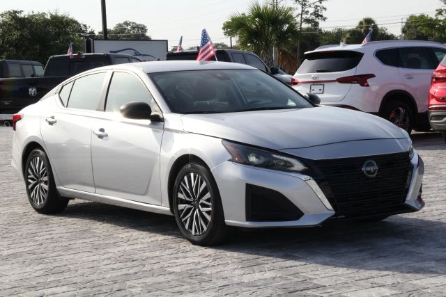 image vehicle 2024 NISSAN ALTIMA