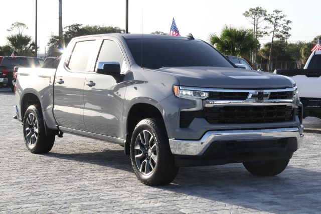 image vehicle 2024 CHEVROLET SILVERADO 1500