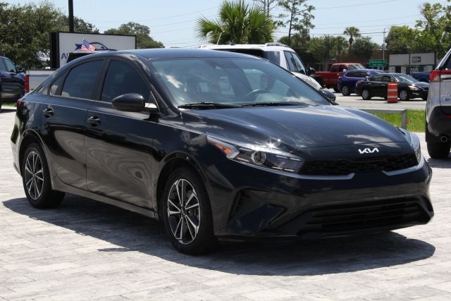 image vehicle 2023 KIA FORTE
