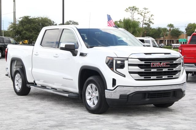 image vehicle 2024 GMC SIERRA 1500 CREW CAB