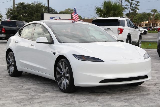 image vehicle 2025 TESLA MODEL 3