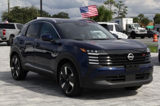 image vehicle 2025 NISSAN KICKS