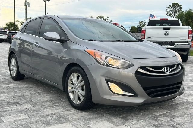 image vehicle 2014 HYUNDAI ELANTRA