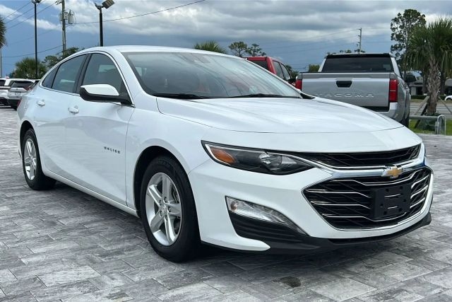 image vehicle 2024 CHEVROLET MALIBU