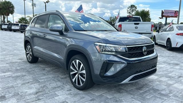 image vehicle 2024 VOLKSWAGEN TAOS