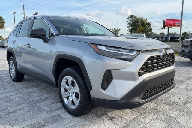 image vehicle 2025 TOYOTA RAV4